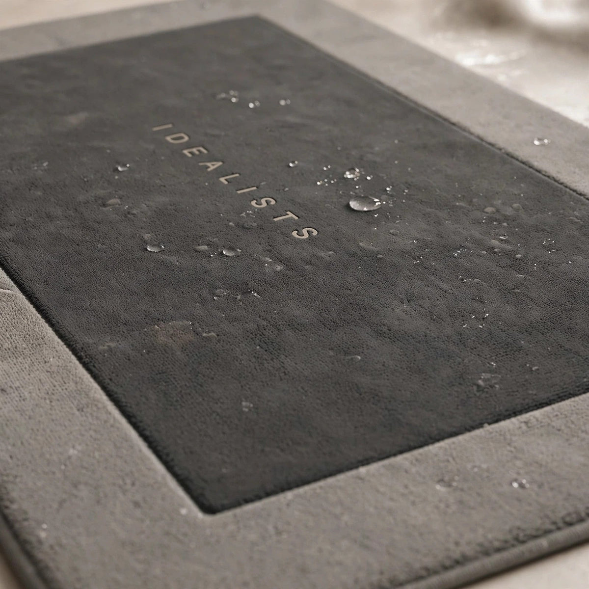 Diatomaceous Earth Bath Mat IDEALISTS texture close-up
